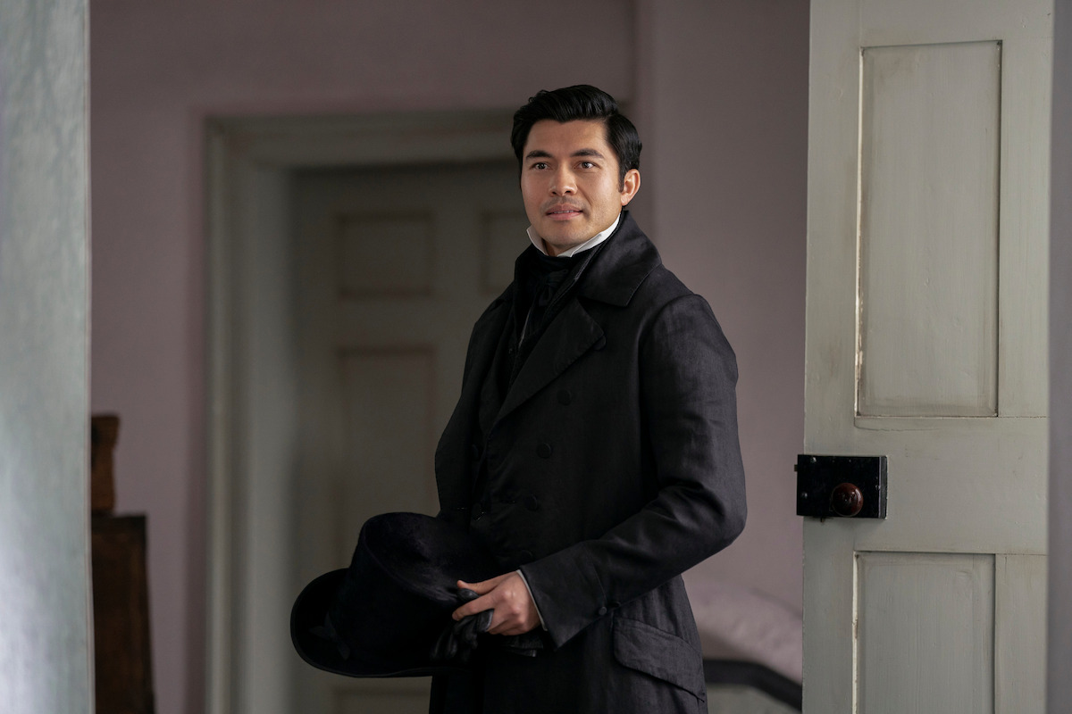 Henry Golding as William Elliot