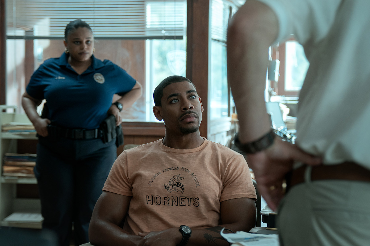 Zsané Jhé as Officer Jessica Sims and Aaron Pierre as Terry Richmond in ‘Rebel Ridge.’