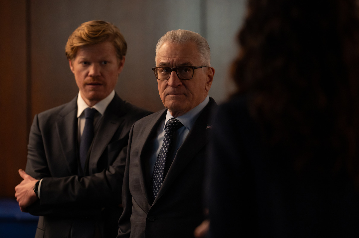 Jesse Plemons as Roger Carlson and Robert De Niro in ‘Zero Day’