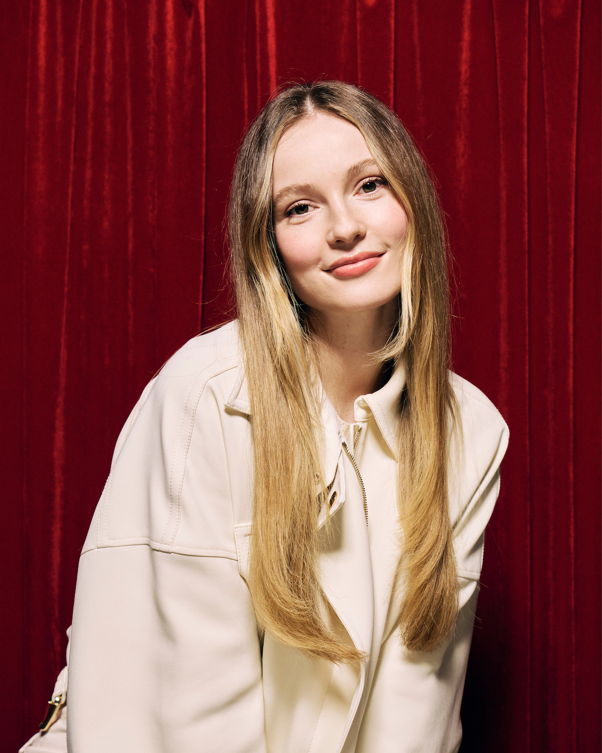 Hannah Dodd in a photobooth