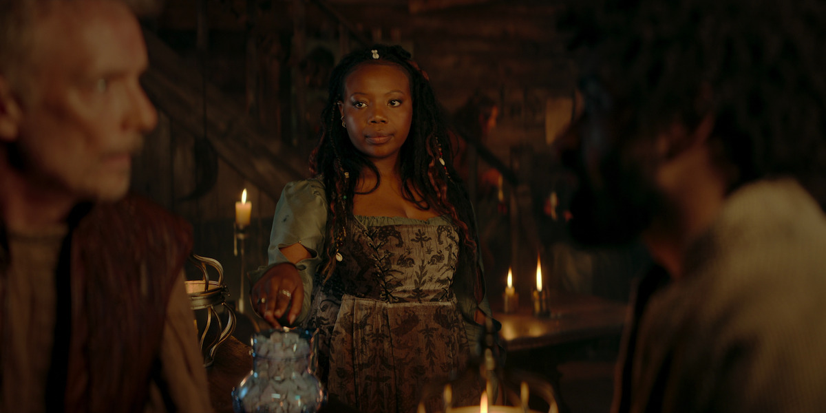 Mimî M Khayisa as Fringilla Vigo