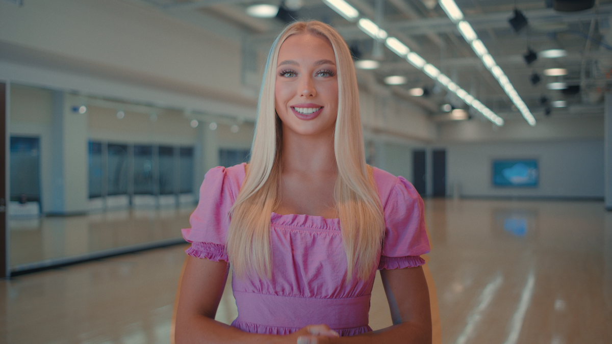Ava