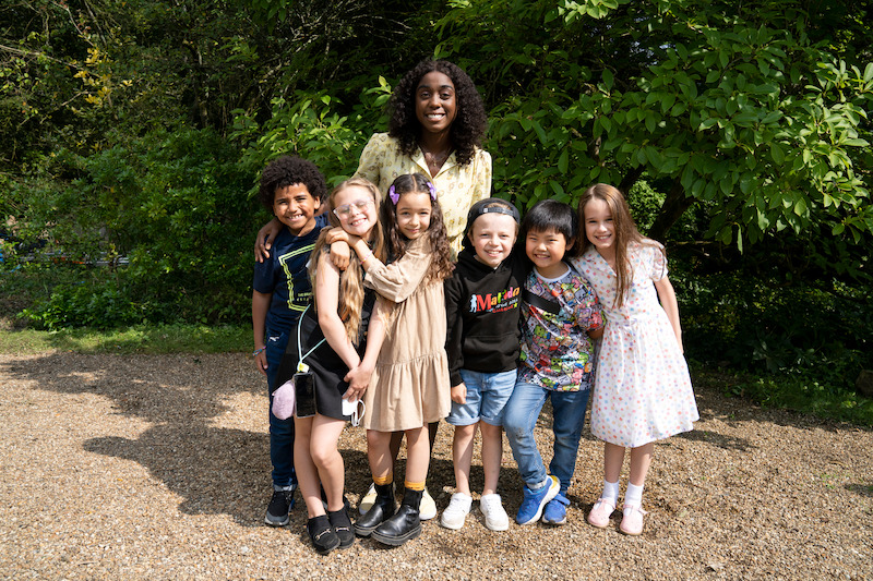 (L to R) Ashton Robertson as Nigel, Winter Jarrett Glasspool as Amanda Thripp, Rei Yamauchi Fulker as Lavender, Lashana Lynch as Miss Honey, Charlie Hodson-Prior as Bruce Bogtrotter, Andrei Shin as Eric and Alisha Weir as Matilda