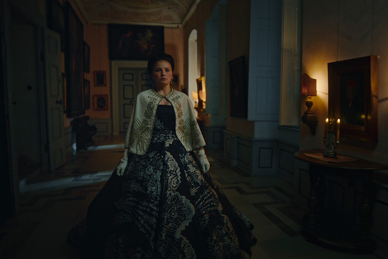 Bow Down to These ‘The Empress’ Photos