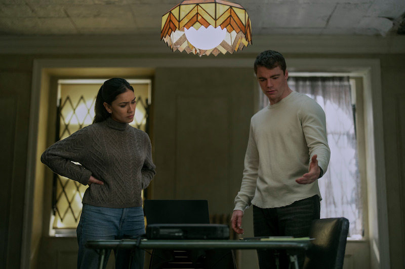 Luciane Buchanan as Rose Larkin and Gabriel Basso as Peter Sutherland in Season 2 of 'The Night Agent'
