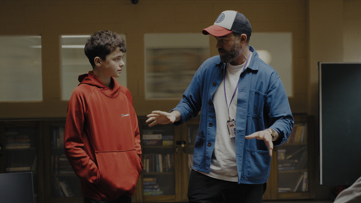 Owen Cooper, Philip Barantini on the set of Adolescence