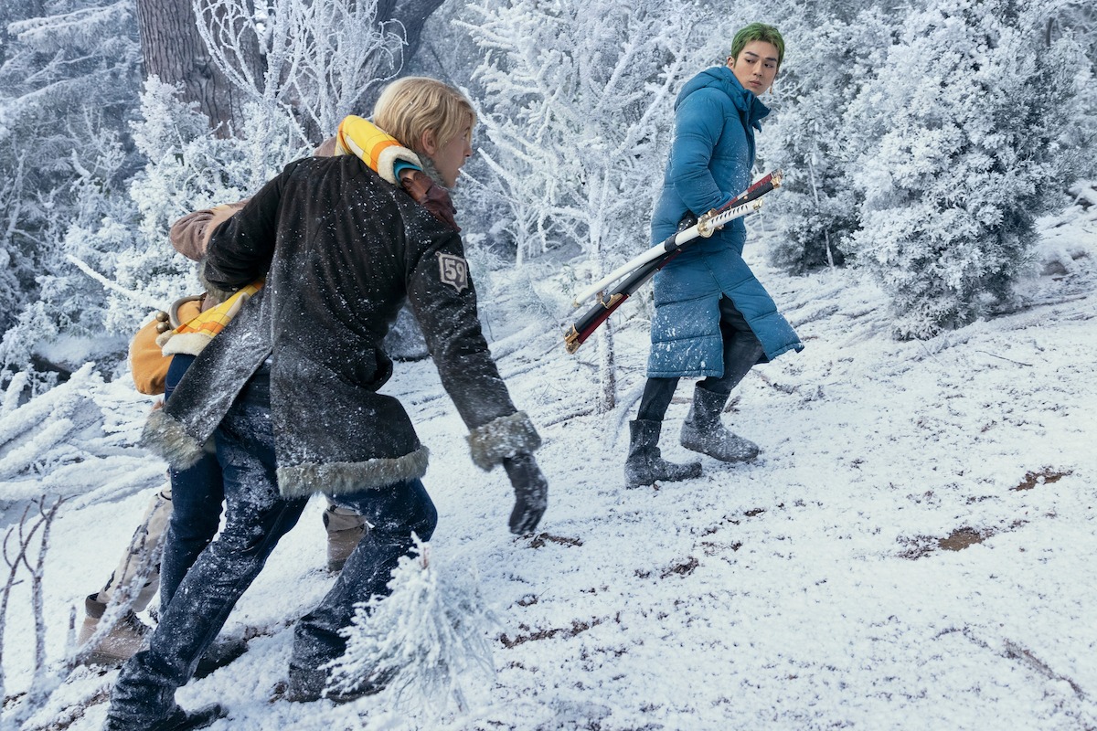 Taz Skylar as Sanji and Mackenyu as Roronoa Zoro in ‘ONE PIECE’ Season 2.