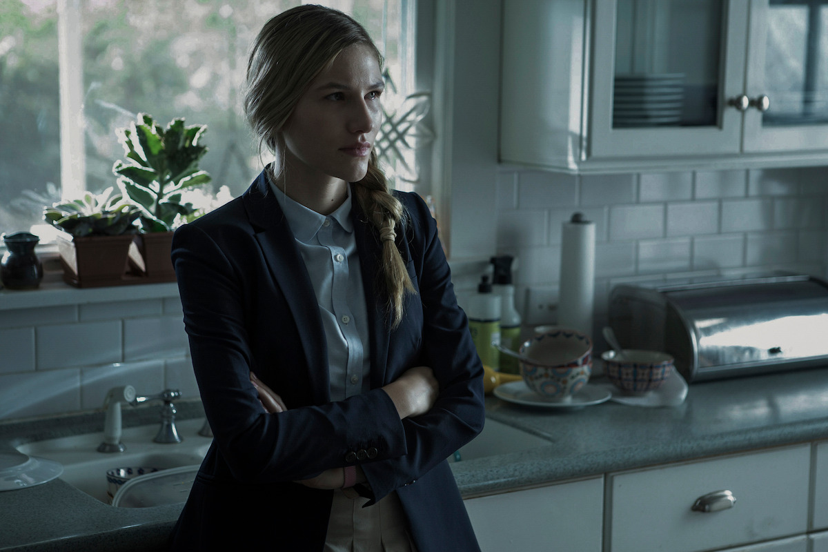 Sofia Hublitz as Charlotte Byrde in Season 1, Episode 1 of Ozark.