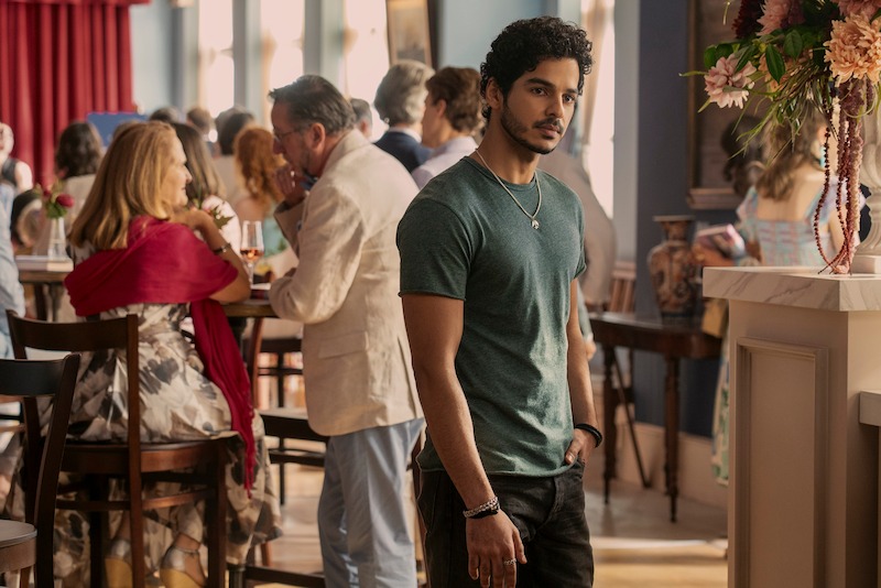Ishaan Khattar as Shooter Dival