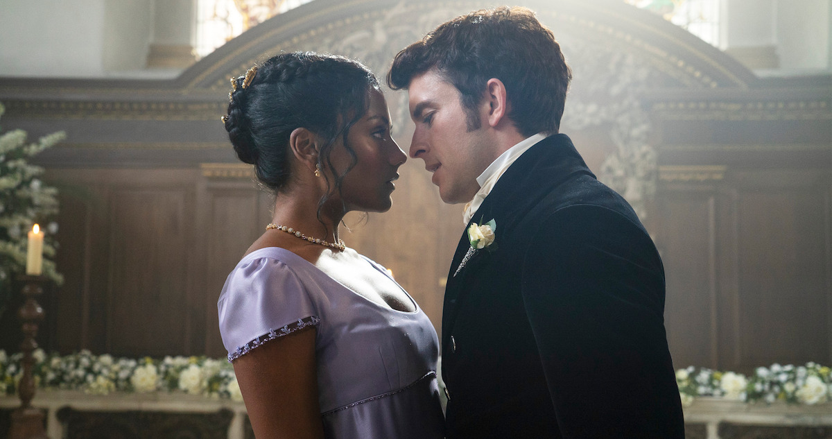 Kate (Simone Ashley) and Anthony (Jonathan Bailey) almost kiss in 'Bridgerton' Season 2