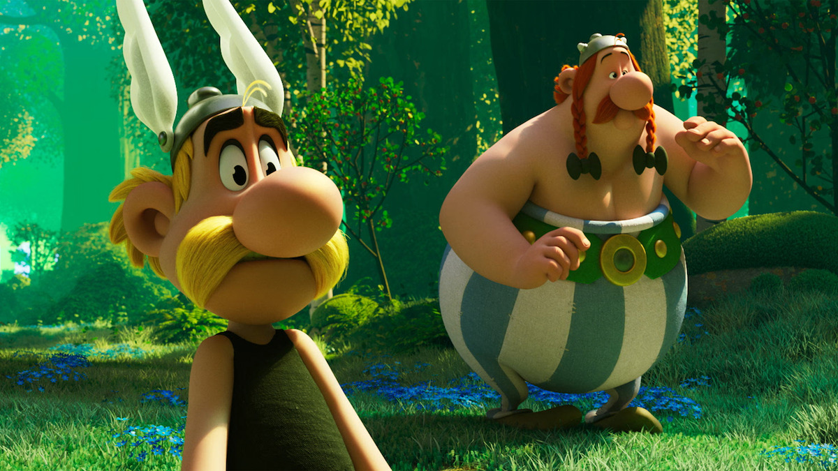 An instream still from 'Astérix & Obélix: The Big Fight', featuring two animated characters in a forest.