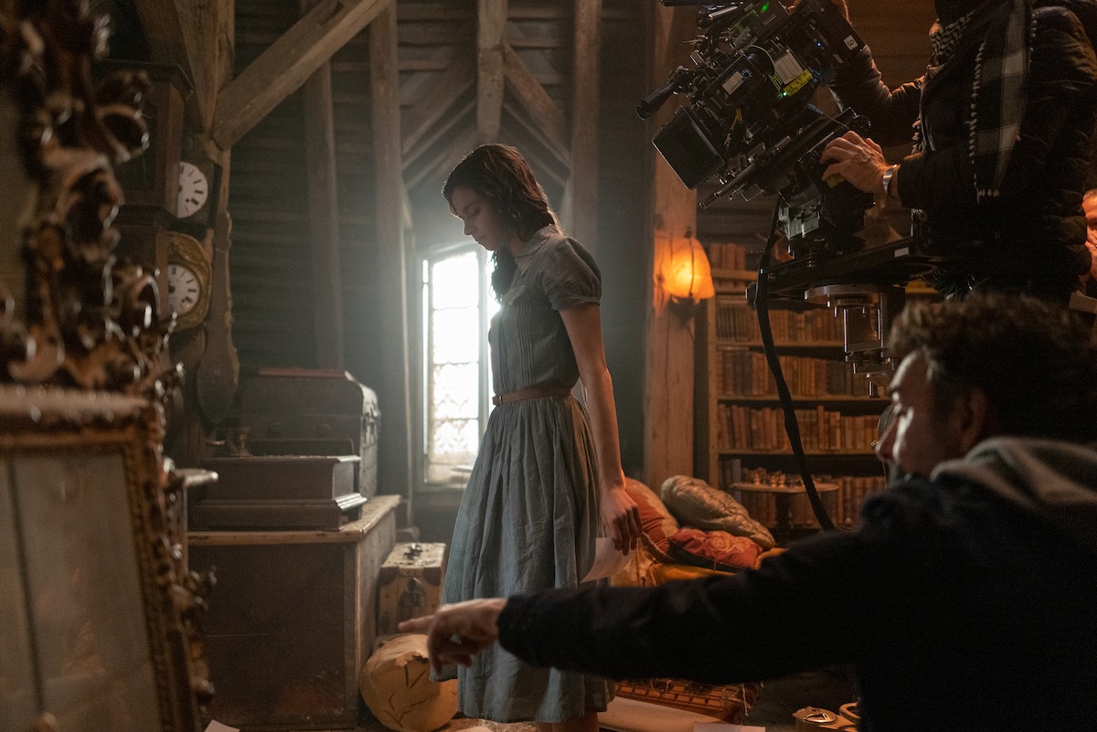 (L to R) Aria Mia Loberti as Marie-Laure, Director/Executive Producer Shawn Levy