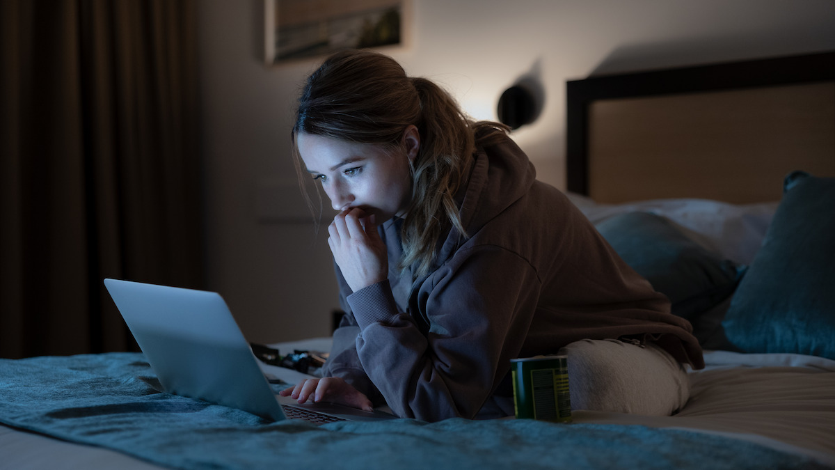 Kaitlyn Dever as Belle in ‘Apple Cider Vinegar.’