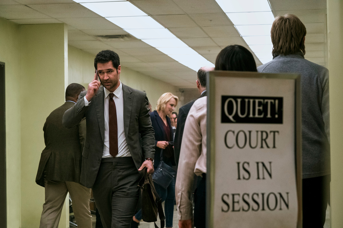 Mickey Haller prepares for court in 'The Lincoln Lawyer'