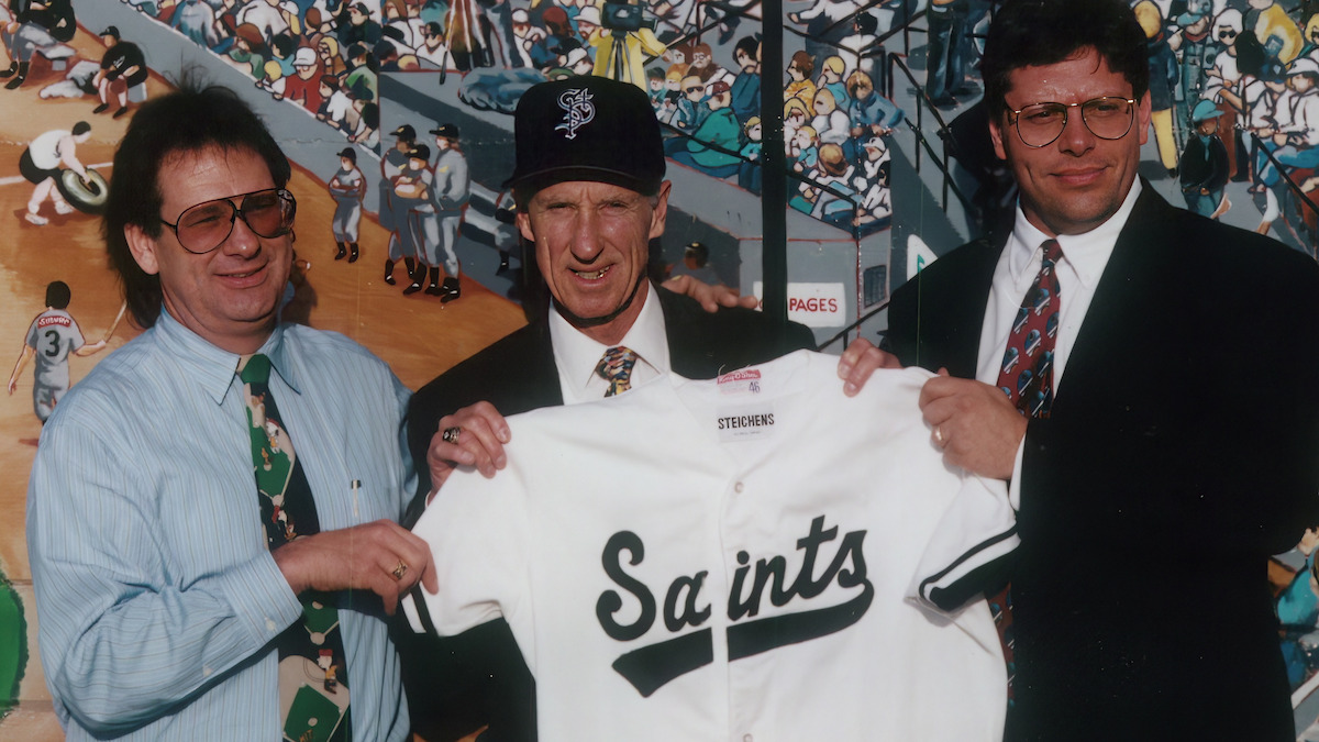 Mike Veeck holds a St. Paul Saints jersey