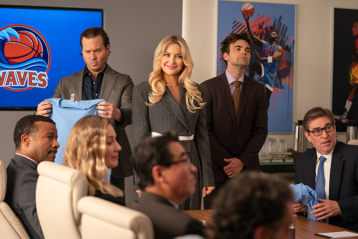 Scott MacArthur as Ness Gordon, Kate Hudson as Isla Gordon and Drew Carver as Sandy Gordon in ‘Running Point’ Season 1.