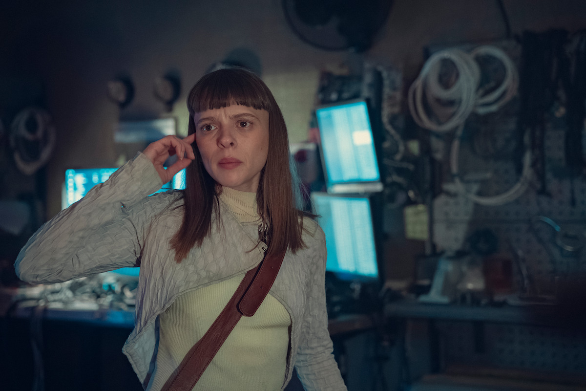 Shira Haas as Iris Maplewood in ‘Bodies’