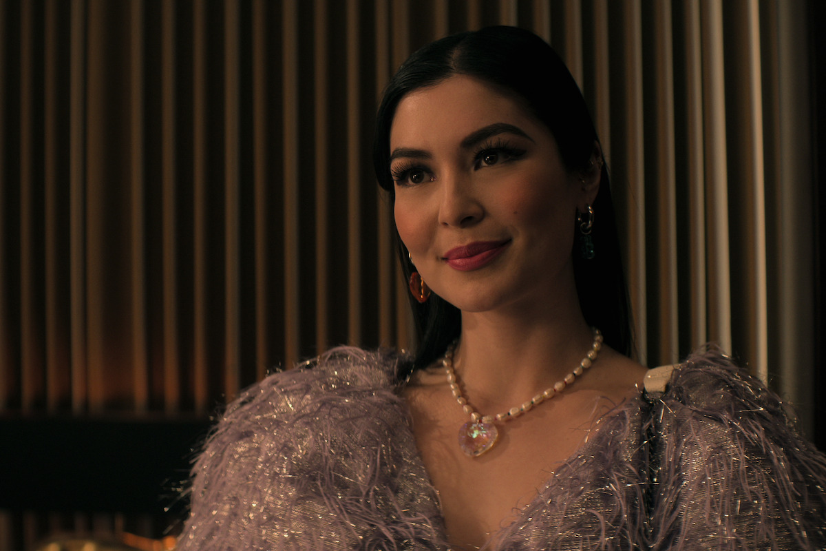Niccy Lin as Sophie