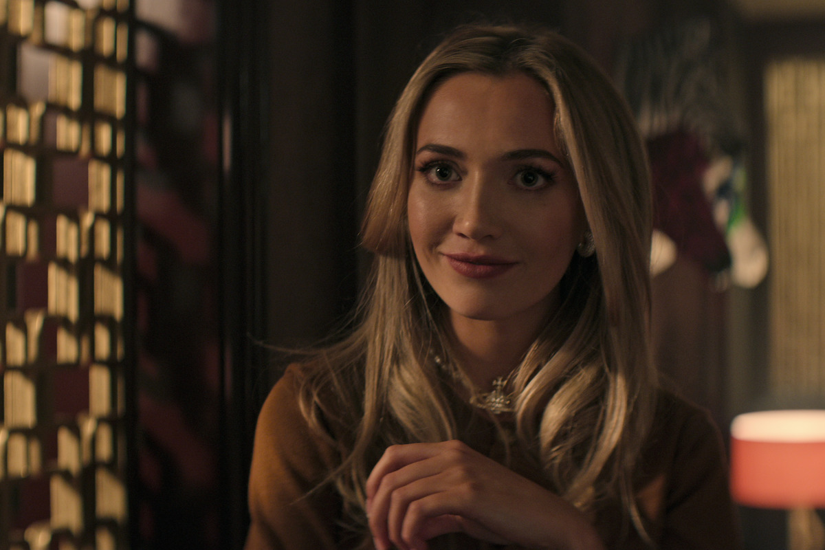 Tilly Keeper as Lady Phoebe