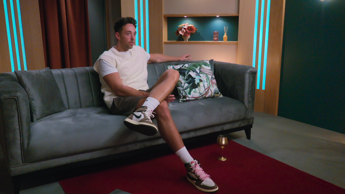 Sam in the pods.