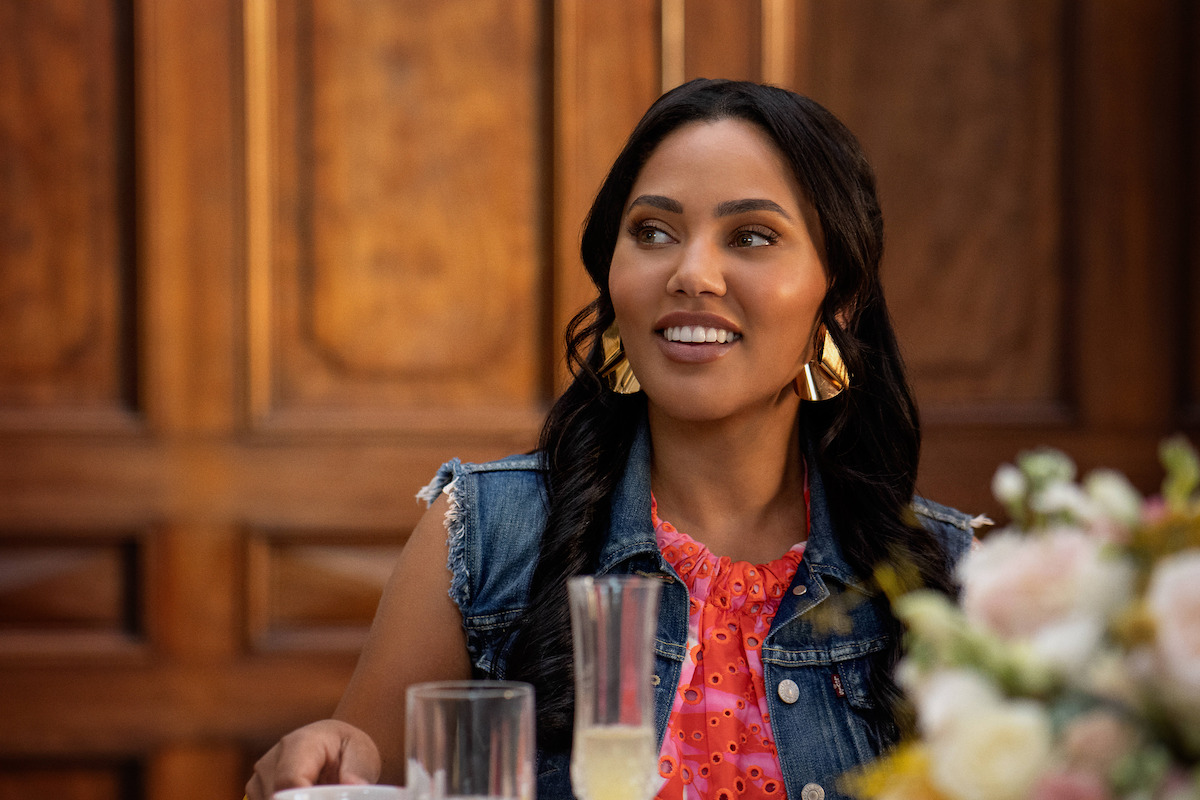 Ayesha Curry as Heather in ‘Irish Wish.’