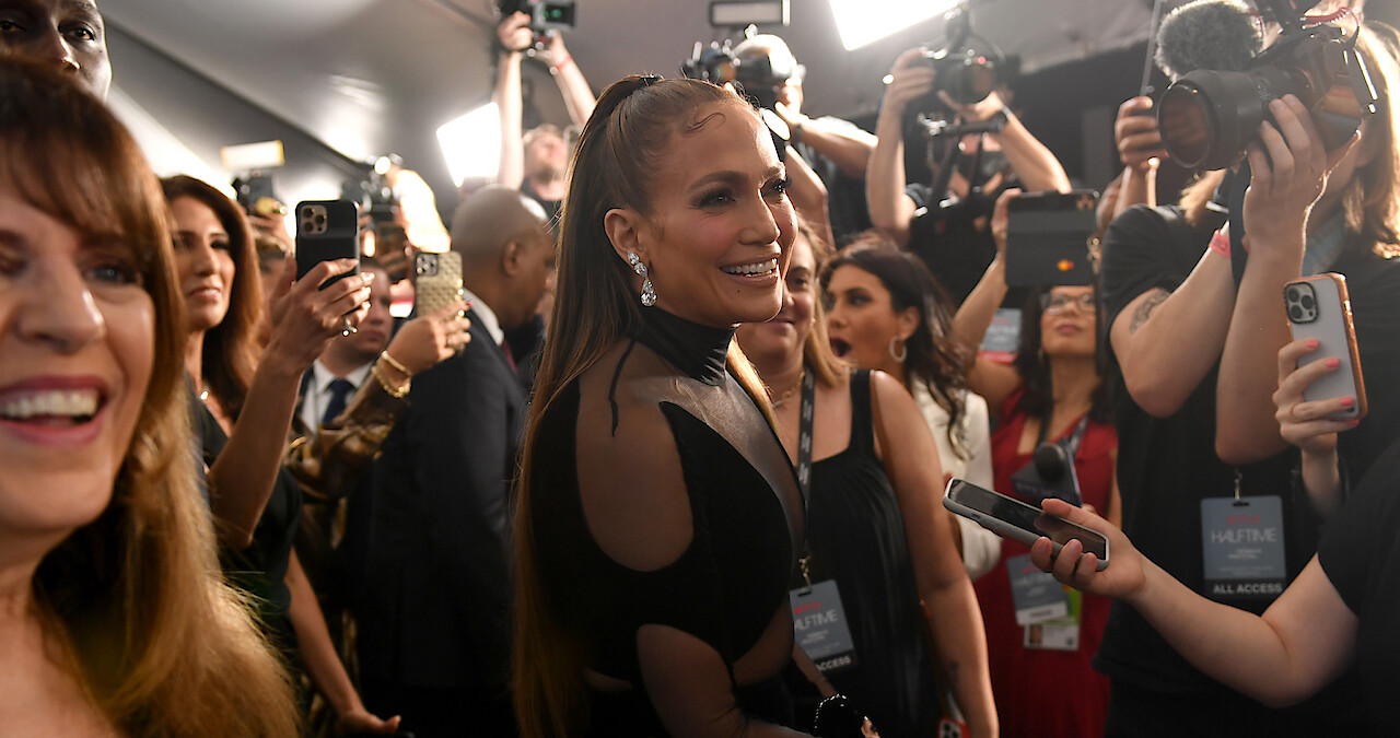Jennifer Lopez Goes from Superstar to Supermom in ‘Halftime’