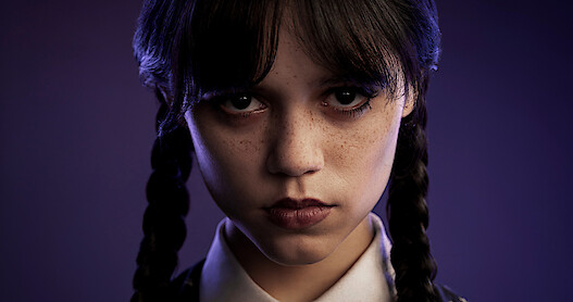Jenna Ortega Makes Her Twisted ‘Wednesday’ Debut 