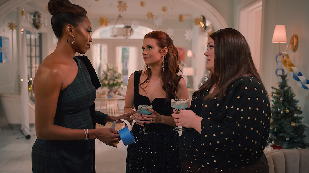 Heather Headley as Helen Decatur, JoAnna Garcia Swisher as Maddie Townsend and Brooke Elliott as Dana Sue Sullivan in 'Sweet Magnolias'.