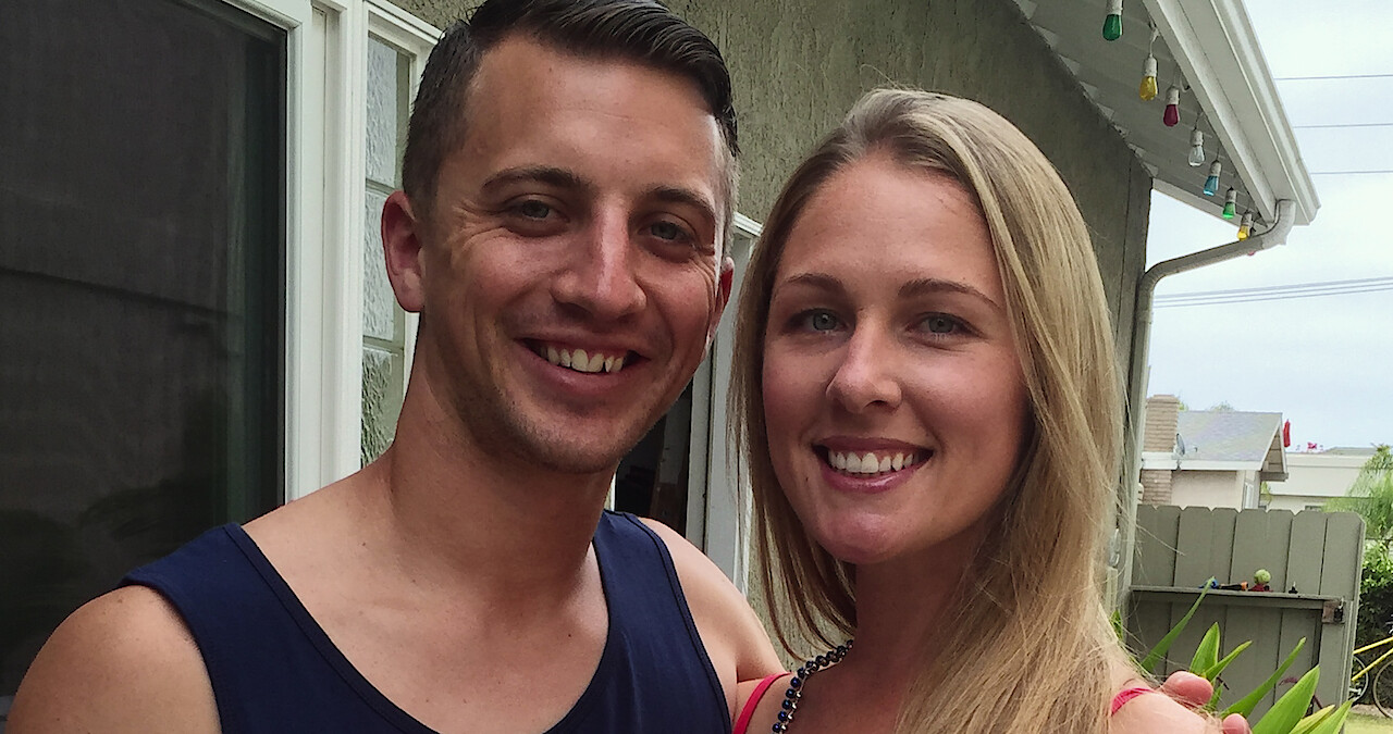 Aaron Quinn and Denise Huskins smiling.