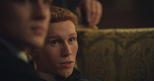 Luther as Harry in The Crown Season 6 Part 2. 