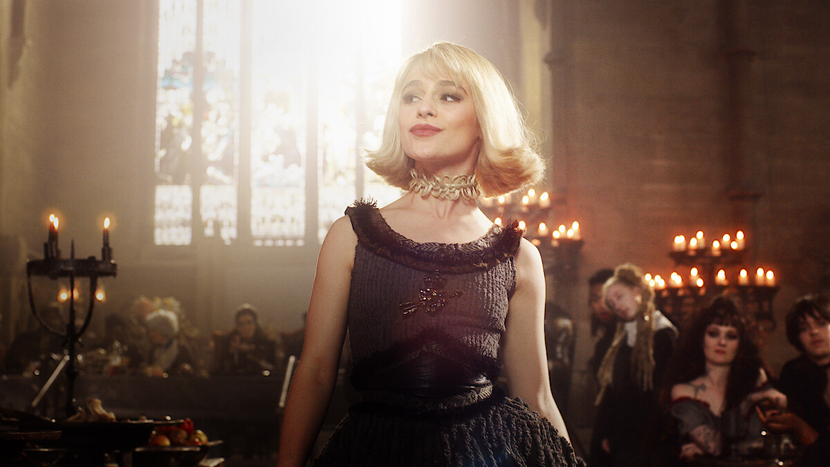 You Should See Sophia Anne Caruso in a Crown in ‘The School for Good and Evil’