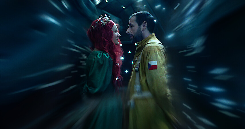 SPACEMAN. (L to R) Carey Mulligan as Lenka and Adam Sandler as Jakub in 'Spaceman'.