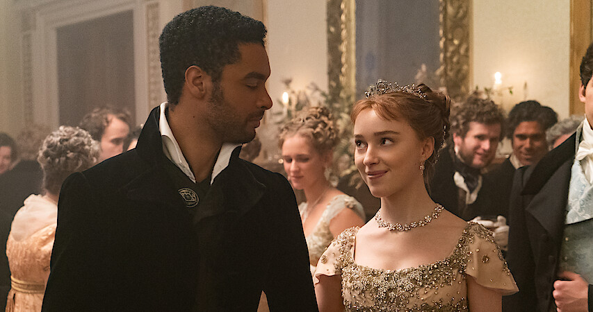 Simon (Regé-Jean Page) and Daphne (Phoebe Dynevor)