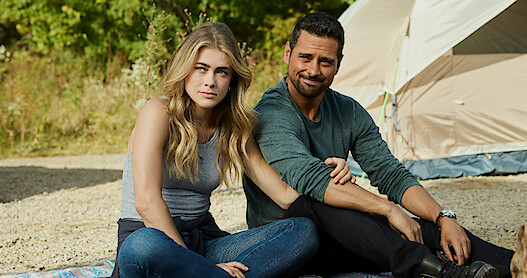 Melissa Roxburgh as Michaela Stone and J.R. Ramirez as Jared Vasquez Manifest Season 4.