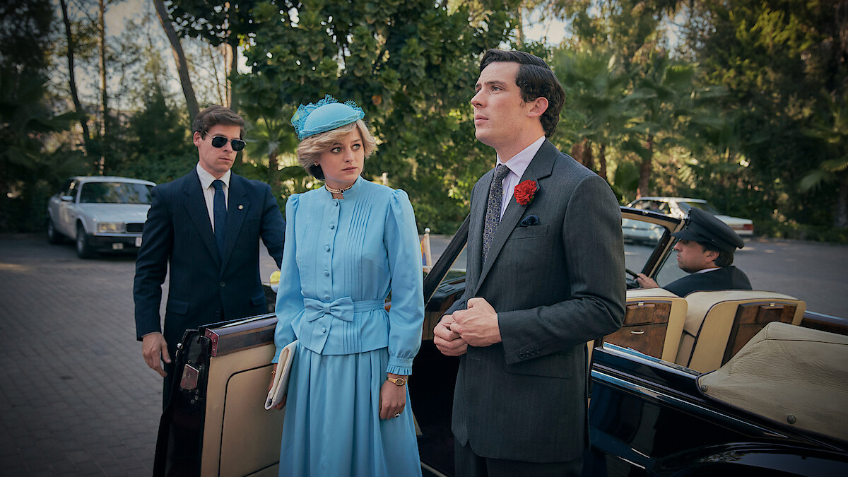 The Crown Emma Corrin and Josh O' Connor.