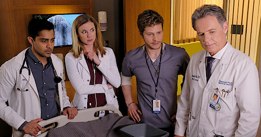 The cast of season 1 of 'The Resident' examines a patient