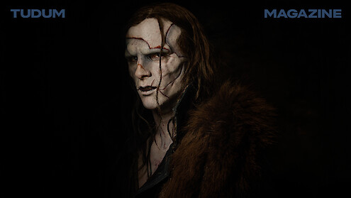 FRANKENSTEIN. Jacob Elordi as The Creature