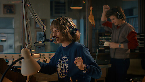 Maya Hawke as Robin Buckley and Joe Keery as Steve Harrington in 'Stranger Things 5'