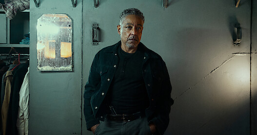 Giancarlo Esposito Is a Smooth Criminal