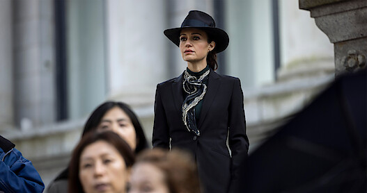 Carla Gugino as Verna in The Fall of the House of Usher.