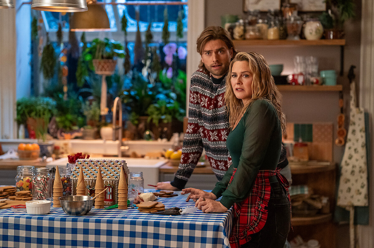 Pierson Fodé and Alicia Silverstone in 'A Merry Little Ex-Mas.'