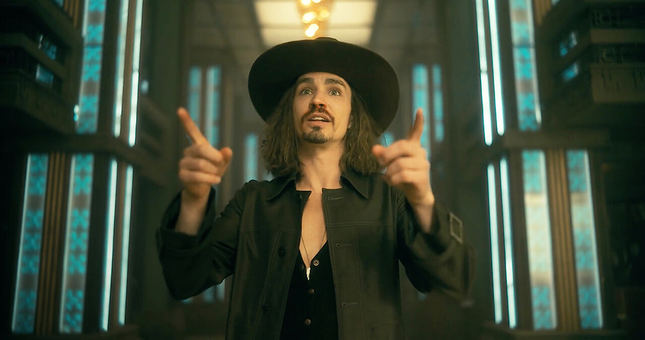 Step into Hotel Obsidian with the New ‘Umbrella Academy’ Clip 
