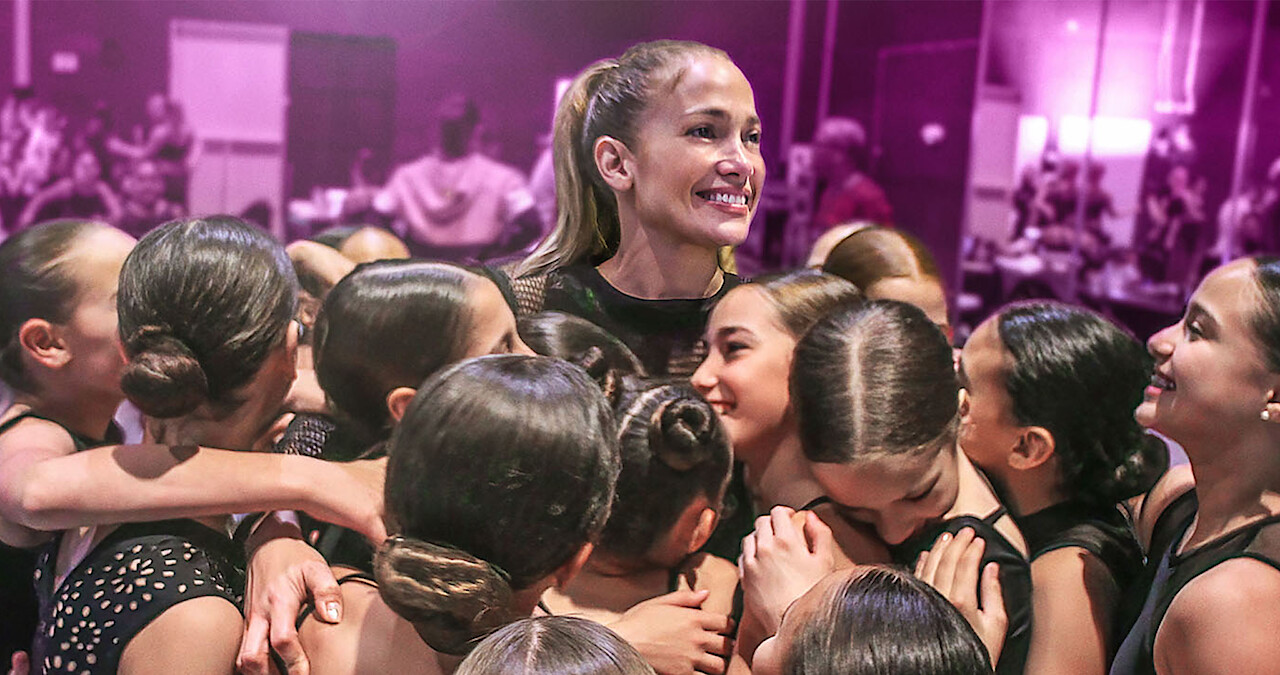 Here’s What It’s Really Like to Dance with J.Lo