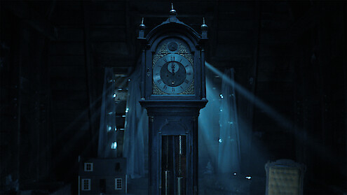 A grandfather clock in the attic of the Creel House in 'Stranger Things'